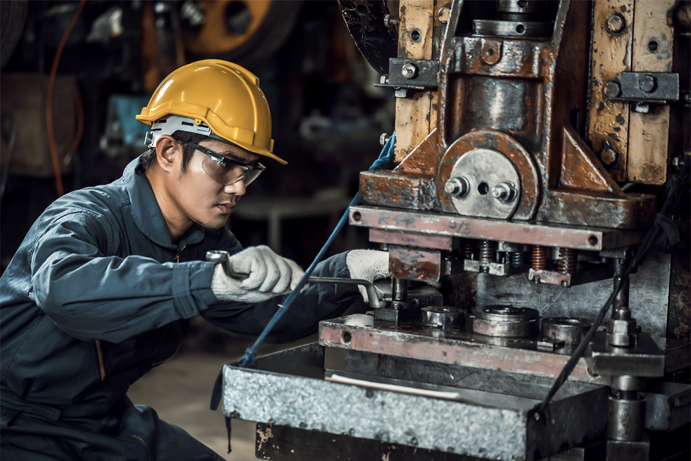 Thợ cơ khí là gì?